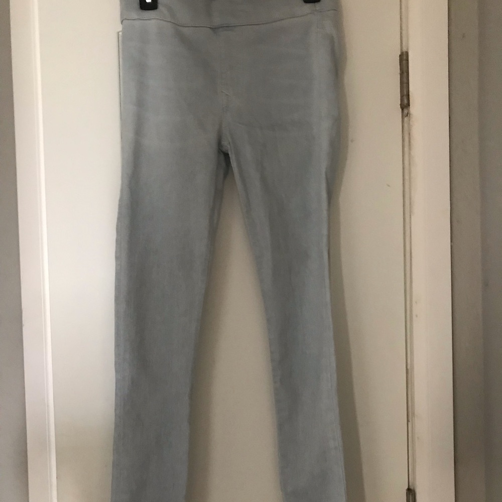 True religion womans skinny light-wash jeans.